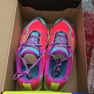 Salming D5 Women's Running Shoes Size 7.5 Medium Width